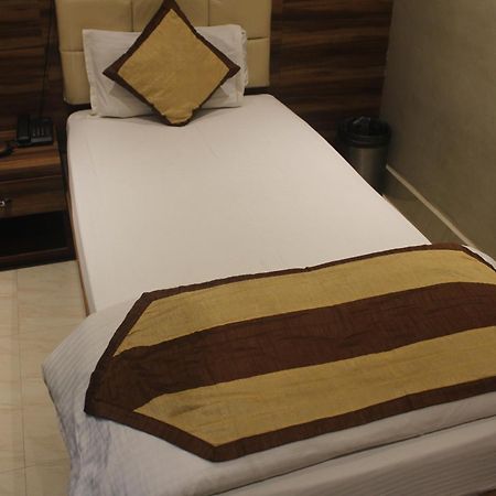 Hotel Oishi Plaza Mukutmanipur Exteriér fotografie