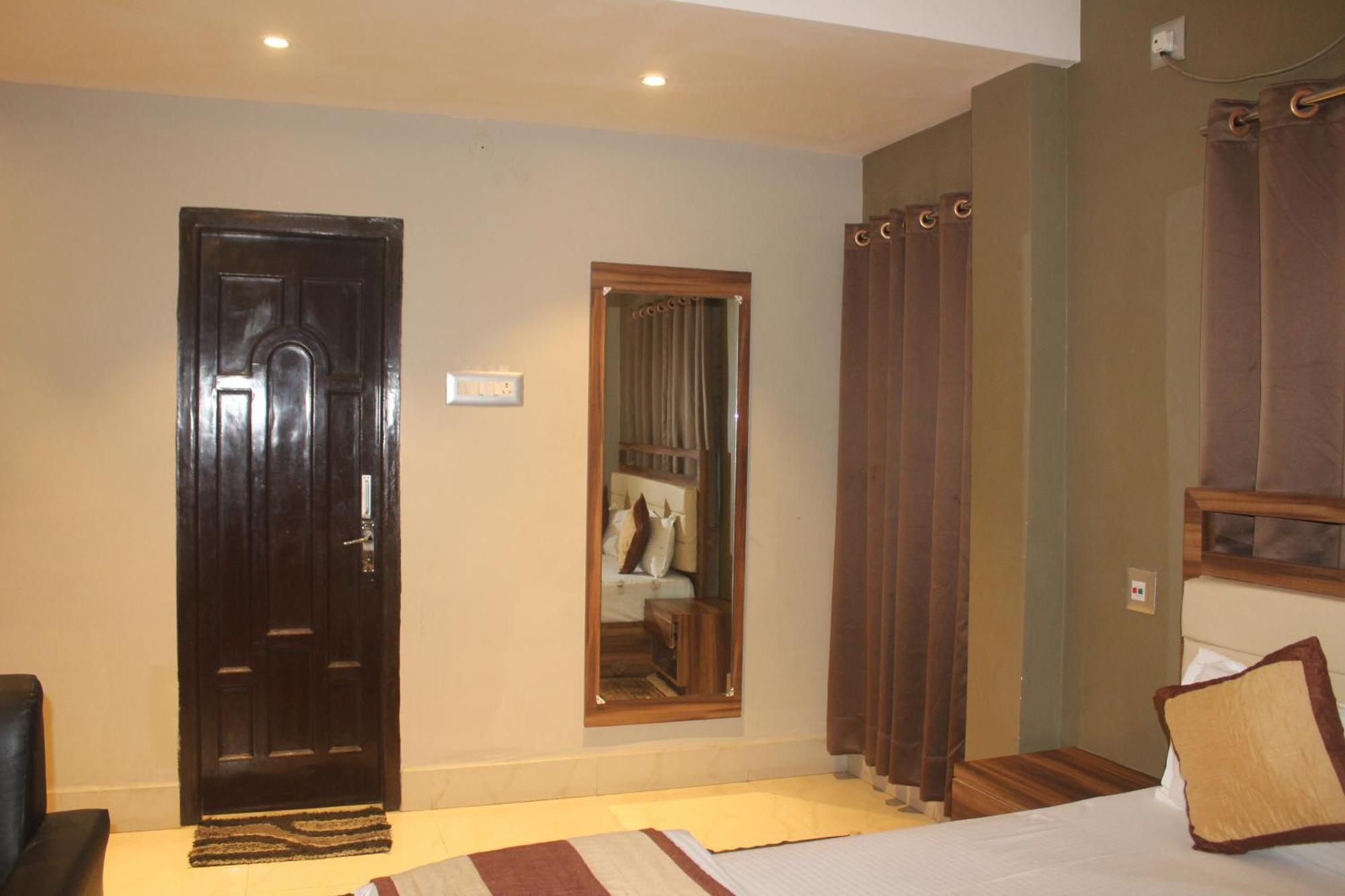 Hotel Oishi Plaza Mukutmanipur Exteriér fotografie