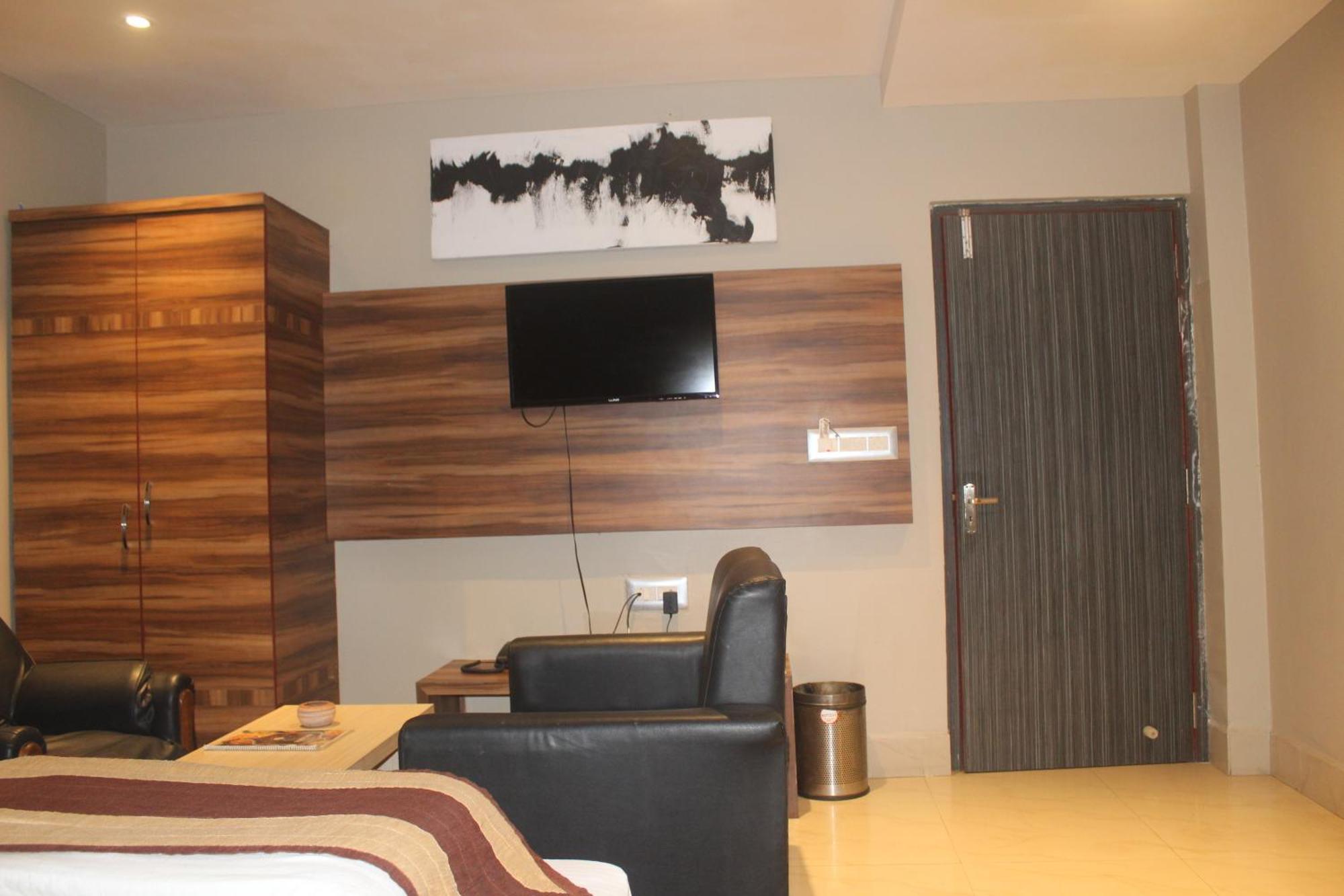 Hotel Oishi Plaza Mukutmanipur Exteriér fotografie